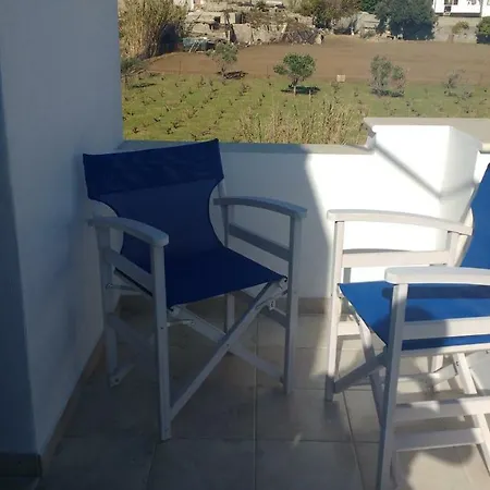 Marou Sunny Naxos City